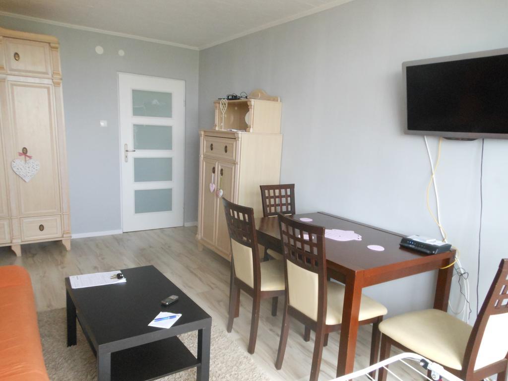 Appartement Apartament Obroncow Wybrzeza à Gdańsk Chambre photo